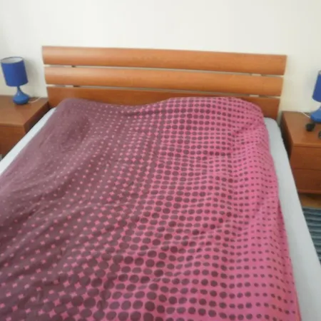 Apartman Sara *