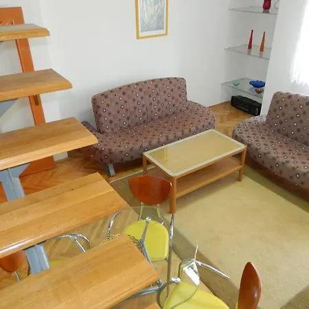 Apartman Sara
